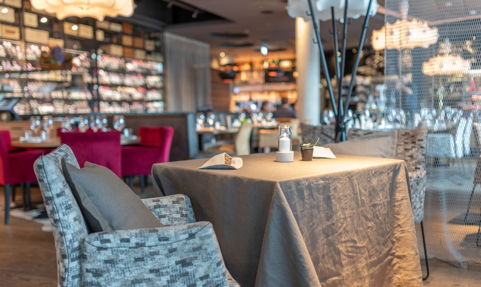 Naturelinen fango und Leuchte Concrete