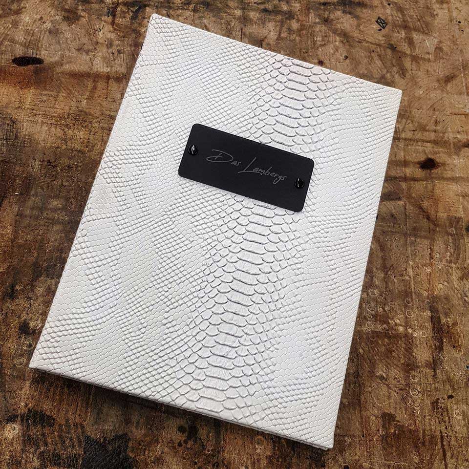 Logo gedruckt auf Kunststoffpatch